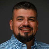 Adrian Gil