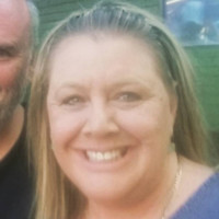 Tracey Uniacke
