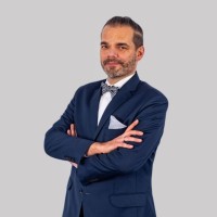 Prof. Bartosz Deszczynski