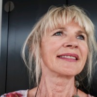 Deirdre Buist