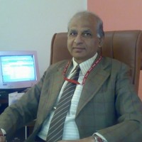 Dr Naresh Rai