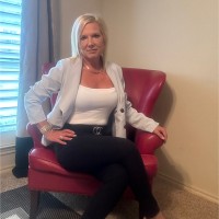 Kristi Redwine