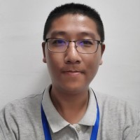 何少辉