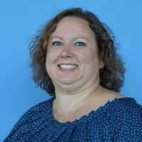 Heidi Hutchins, Cma