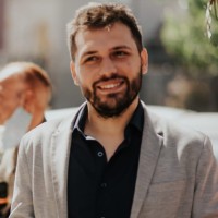 Adrian Baravas