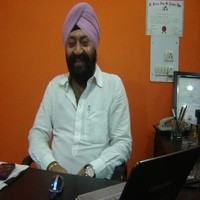 maninder gogia