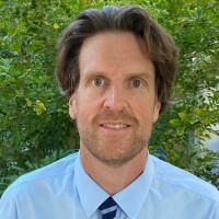 Ian Crooke, Cfa
