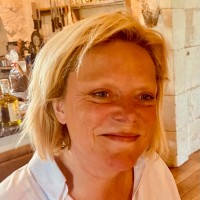 Christine Wiarda
