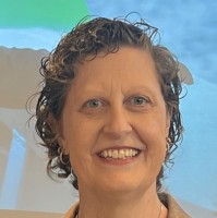 Kathy Vigness Raposa