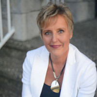 Sharon Lanser