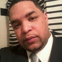 Dennis Olivares
