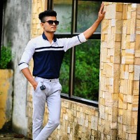 vivek posture