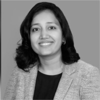 Nisha Kakran, Cfa