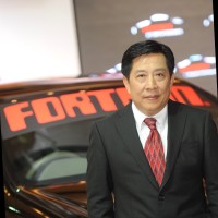 Tanan Watcharotayangkura