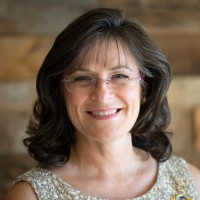 LeAnna Sanders  helps you go from great to EXTRAORDINARY