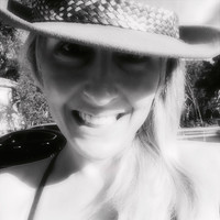 Tracy Hollander