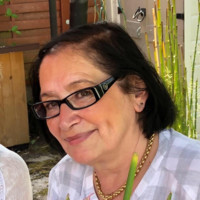 Therese Manossi