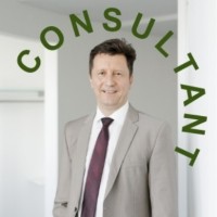 Uwe Scherer