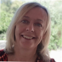 Lyn Salmon