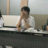 Jin Young (Jy / Kelly) Kim