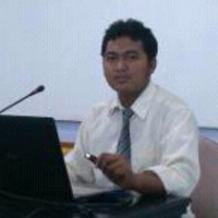 tri hindratno saputro