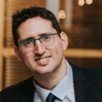 Gil Shamia, Cpa