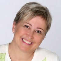 Hélène M Cantin