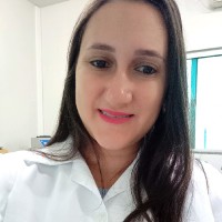 Diana Caixeta Lopes