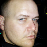 Eric Bäcker