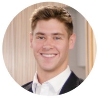 Dominic Blake, Cfa