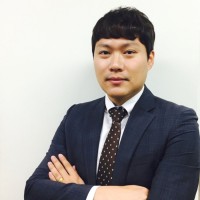 김진혁