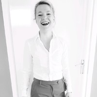 Yvette Vos