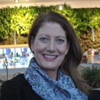 Lesley Hansen
