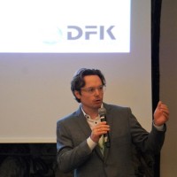 Dr. Alexander Reichl
