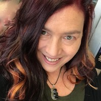 Lorraine Garland