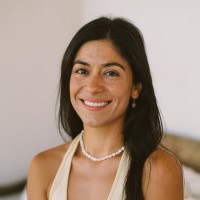 Stephanie Valenzuela