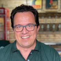 André Queiróz