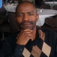 Bruce Kamanga, Ba, Mba