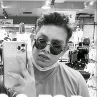 Adam R