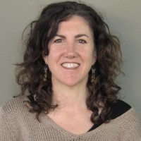 Amanda Roth
