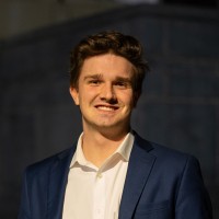 Andrew Romano