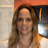Shira Lov