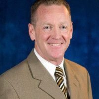 Dennis Petrie
