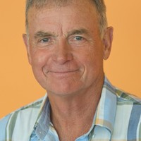 Raymond Smith