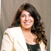 Sylvia H. Yanes