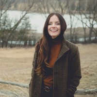 Lindsay Dedario