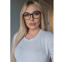 Kelly Walker