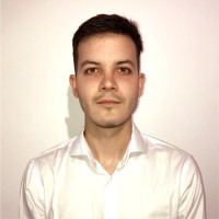 Dr. Luciano Carneiro