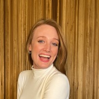 Nicole Dines