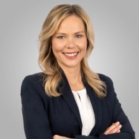 Dr. Claudia Hille